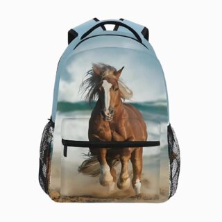 Cartable cheval au galop marron sur fond de mer. Sur fond gris clair.