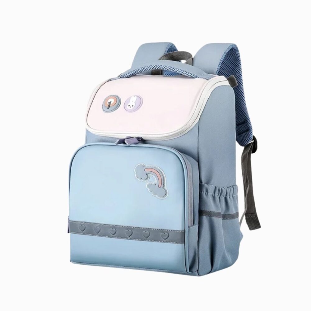 Cartable CE1 pour fille bleu ciel sur fond blanc
