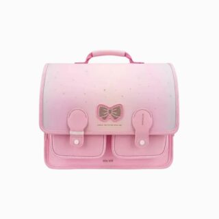 Cartable CP pour fille rose avec un petit noeud sur fond blanc