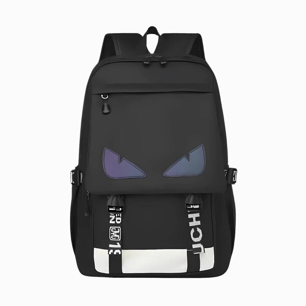 Cartable ado noir avec motif original de 2 yeux en forme de triangle faisant pensé à des yeux de monstre. Deus sangles avec clips sur le devant, une petite poche sur le haut. Sur fond gris clair.