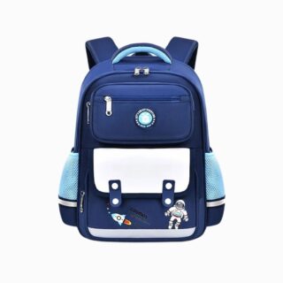 Cartable CM1 bleu style campus à l'américaine sur fond blanc