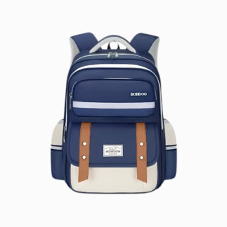 Cartable CM1 bleu marine et beige style collège américain sur fond blanc