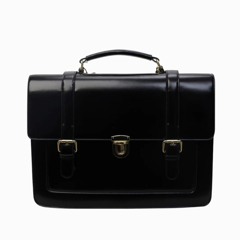 Cartable noir pour femme façon sacoche vintage sur fond blanc