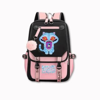 Cartable Kpop Demon Hunters noir et rose à pompon, sur fond gris