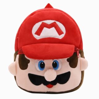Un cartable Mario et Luigi 3D en peluche en forme de visage de Mario, rouge et doux, avec une grande casquette et une fermeture éclair visible.
