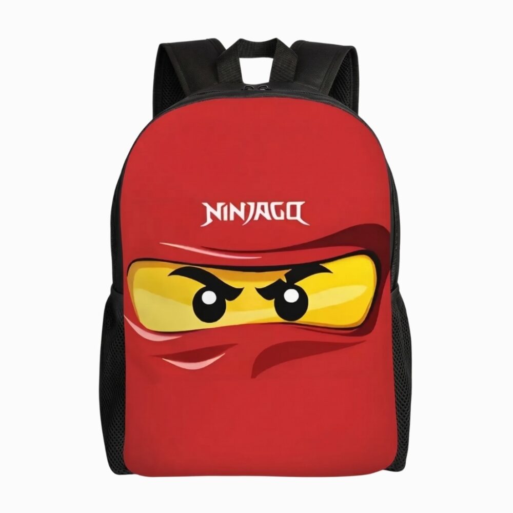 Un cartable Ninjago rouge Kai avec le visage d'un ninja, rouge et noir, sur fond blanc.