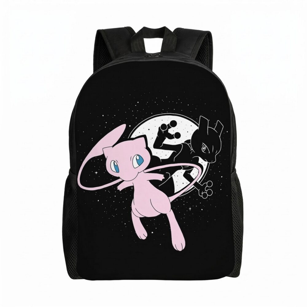Un cartable Pokémon Mew et Mewtwo noir, avec Mew rose et Mewtwo noir imprimés sur le devant, sur fond sombre étoilé.